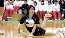 Video: Nữ VĐV bóng chuyền Hàn Quốc ăn mừng khiến đối thủ 'điên tiết'